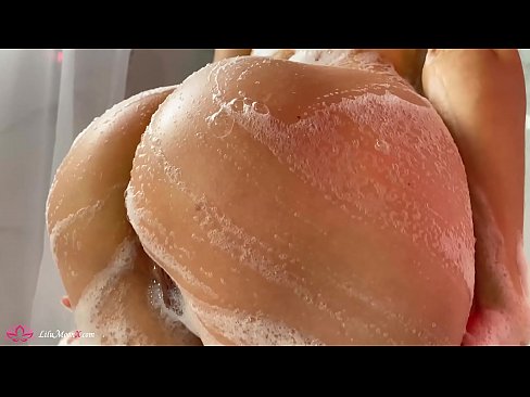❤️ Brunette si masturba a figa cù un vibratore per un orgasmu intensu in a doccia ❤️❌ Cazzo à porn co.ixiporn.ru