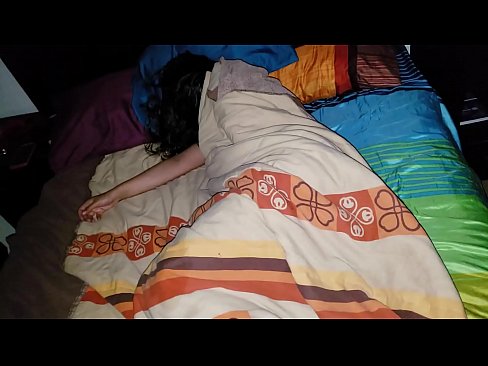 ❤️ Stepson rimprovera a so ghjovana matrigna mentre dorme. ❤️❌ Cazzo à porn co.ixiporn.ru