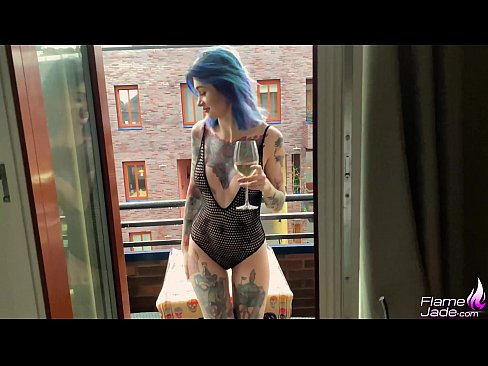 ❤️ Ragazza tremenda chì succhia cù una bocca è cazzo appassionatamente sottu à u celu apertu ❤️❌ Cazzo à porn co.ixiporn.ru